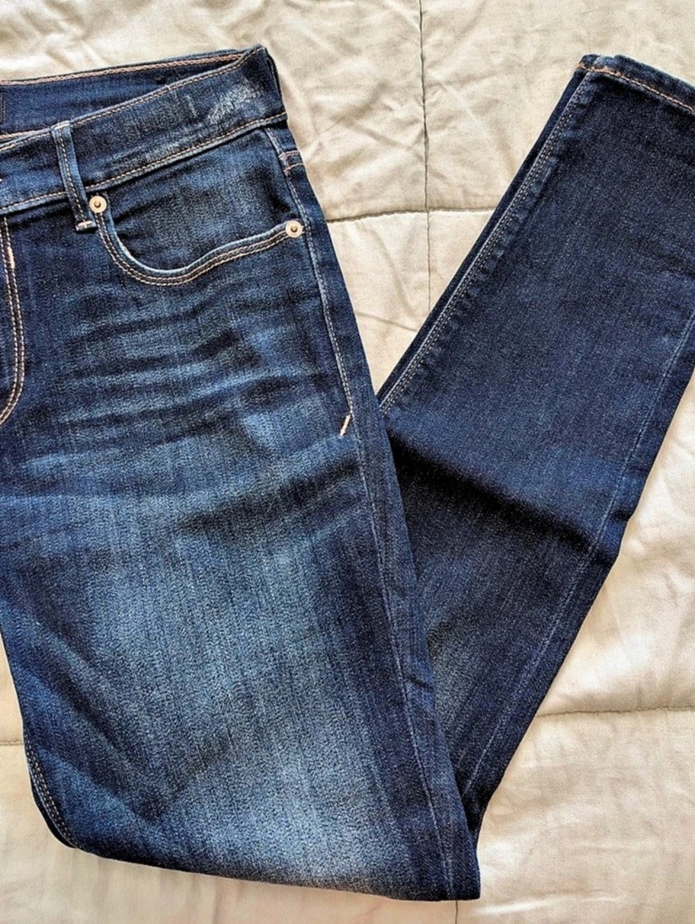 EXPRESS- Mid Rise Leggings Size 8s